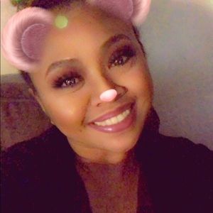 Meet your Posher, Kimberly